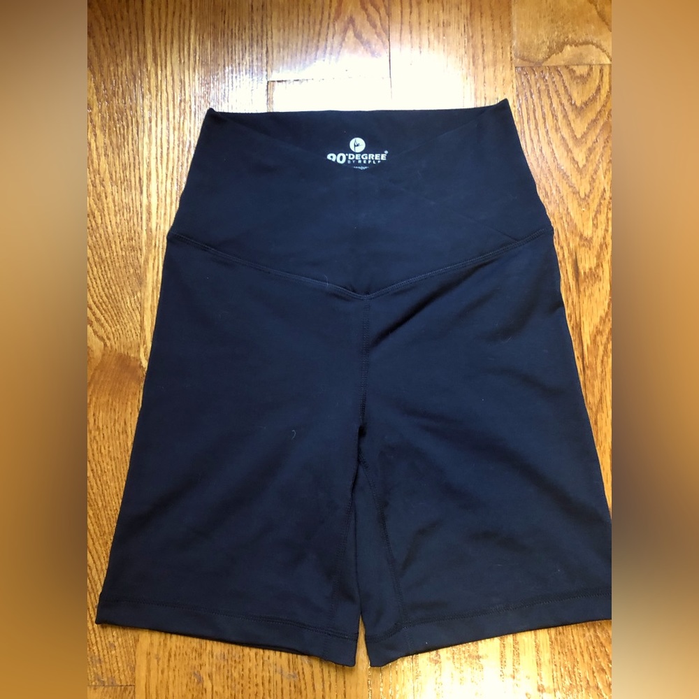 90 Degree By Reflex 7” shorts in XS, black